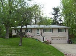 1499 Woodland Dr, Uniontown, OH 44685