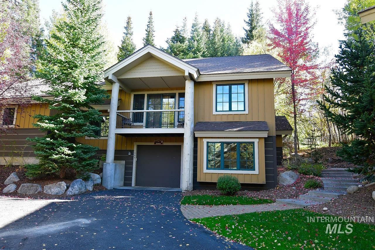 1349 Hearthstone Court #9 G