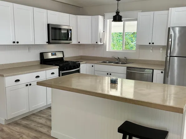 (undisclosed Address), Fruitport, MI 49415