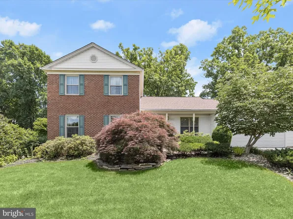 12903 Black Oak Dr, Laurel, MD 20708