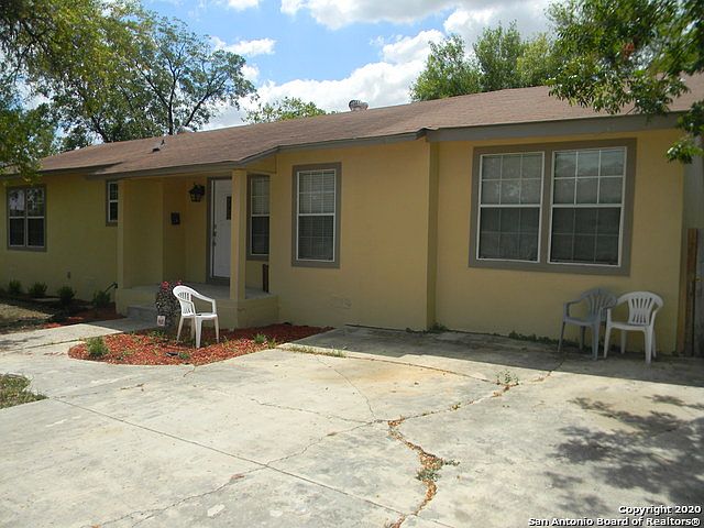 1st image of 2622 W Huisache Ave