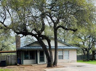 5 Rawhide Cir, Morgans Pt Resort, TX 76513