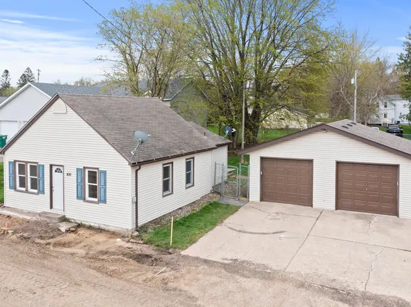 430 Saint Joseph St, Elko New Market, MN 55054