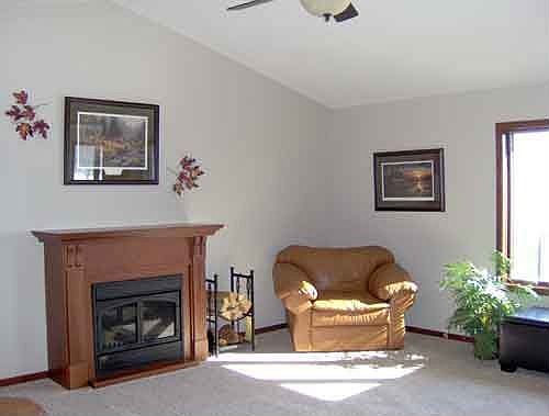4th image of 145 Creekside Dr