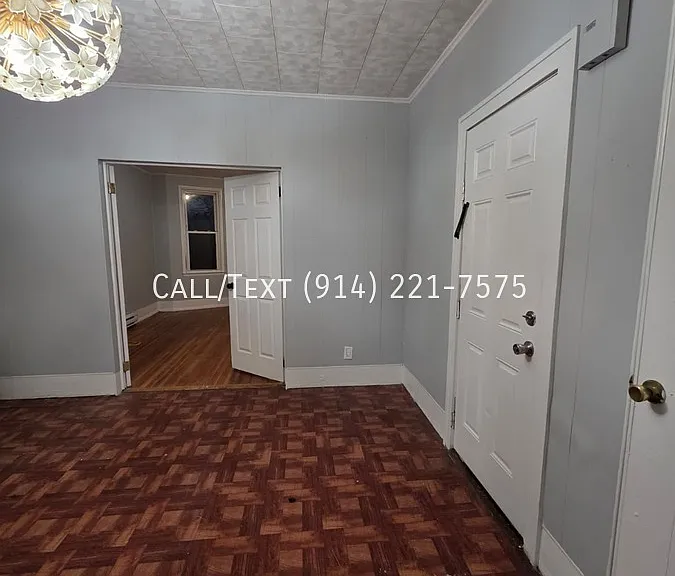 52 William St #2 — Photo 8