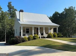 72 Point Place Rd, Hartwell, GA 30643