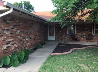 10113 Glascow Ter, Yukon, OK 73099