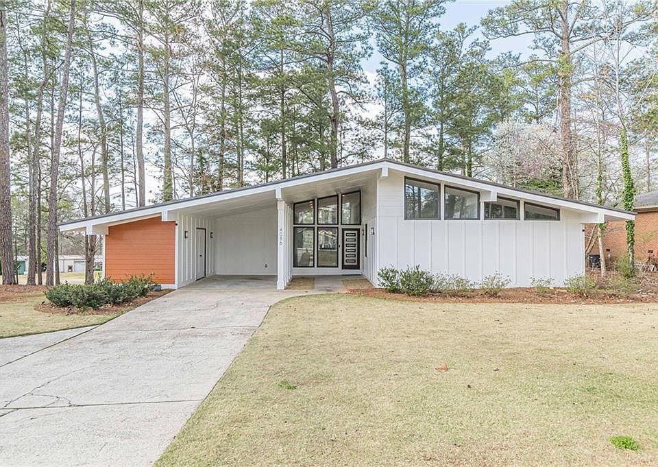 1st image of 4086 Essex Dr