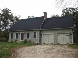 8 Amber Ln, Hubbardston, MA 01452