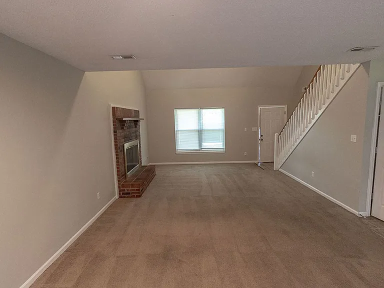 3602 Hermitage Rd — Photo 4