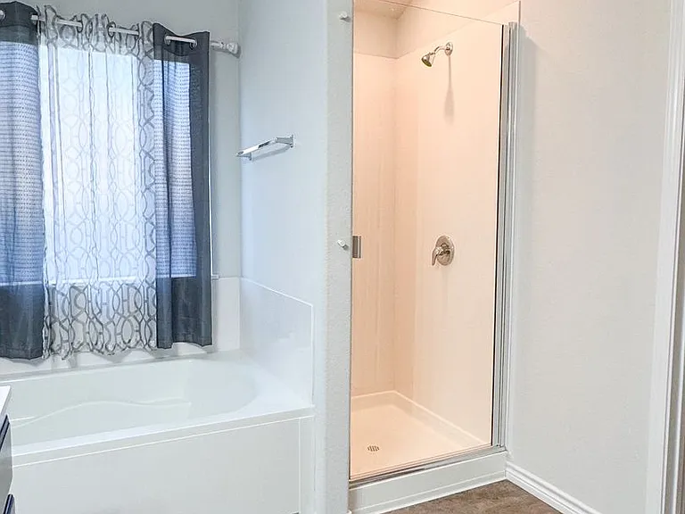 6233 Lavaca Dr — Photo 15