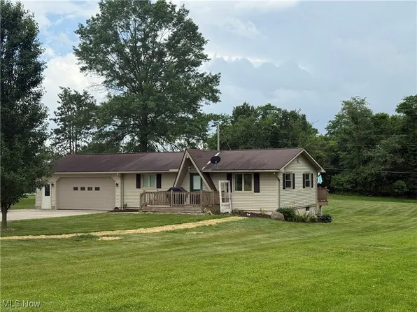 7757 Buckhorn Cv #1665-1666, Millersburg, OH 44654