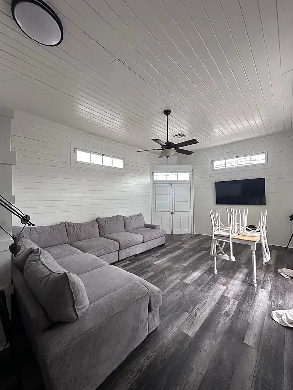 1 bed, 928 sqft, $2,200 — Photo 3