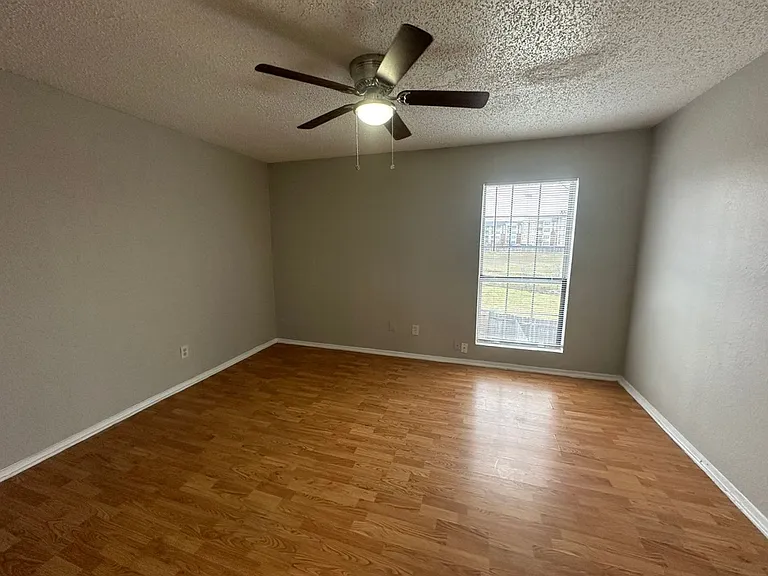 2188 Aspen Dr — Photo 12