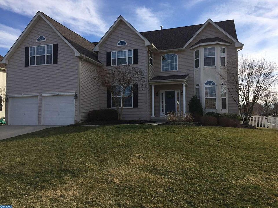 2nd image of 48 Fredrick Blvd