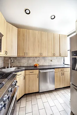 Sold by Halstead Real Estate | media 3