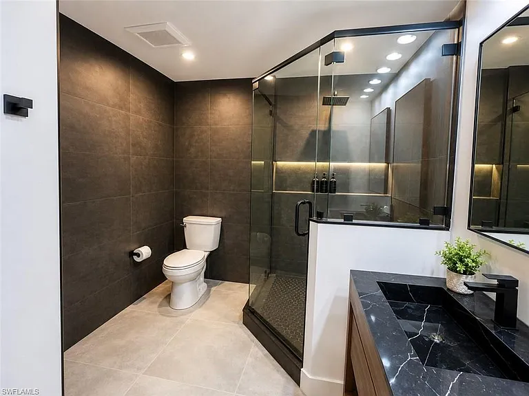 5781 Cape Harbour Dr #603 — Photo 10