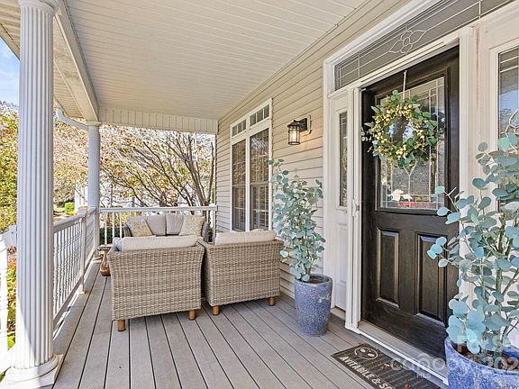 4th image of 159 Mill Pond Way