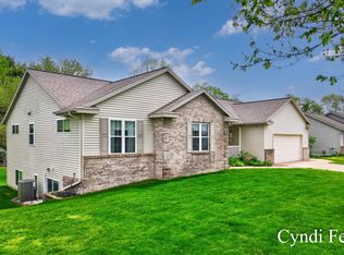 4329 Quail Run Dr, Dorr, MI 49323