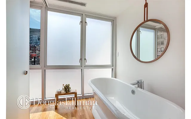 Rented by Douglas Elliman | media 27