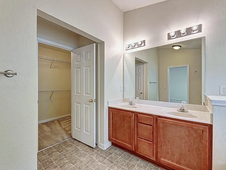 1356 Upshur Pl — Photo 12