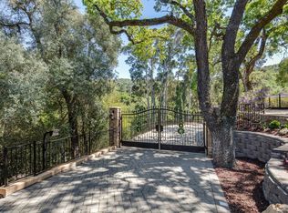 221 Jackson St, Los Gatos, CA 95030