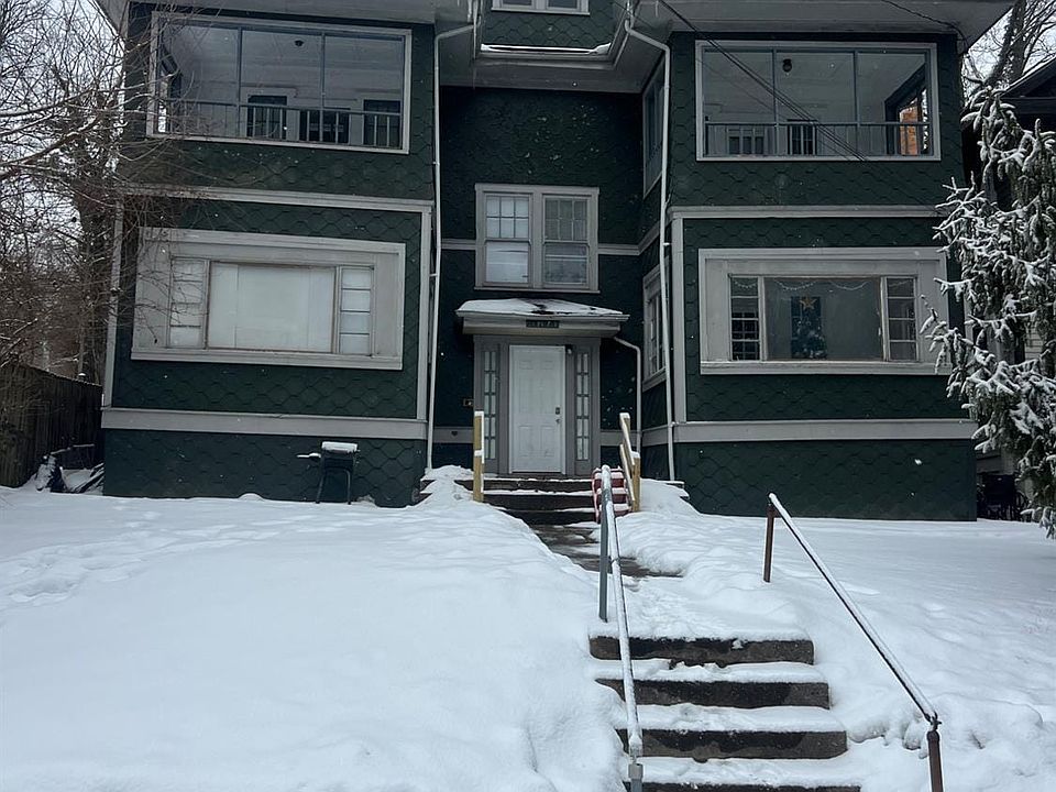 1st image of 3671 Vine St APT 4
