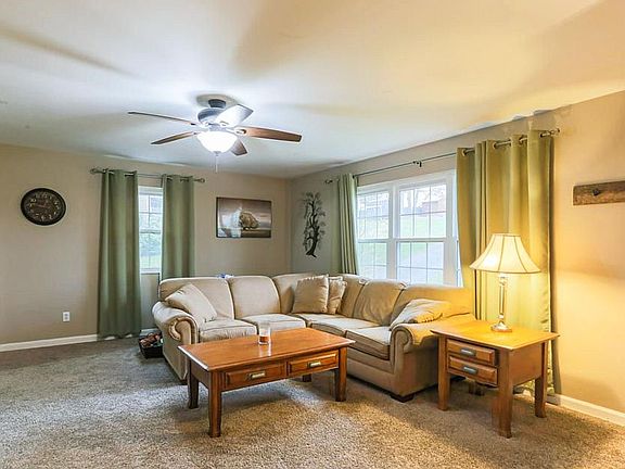 5th image of 197 Beechwood Blvd