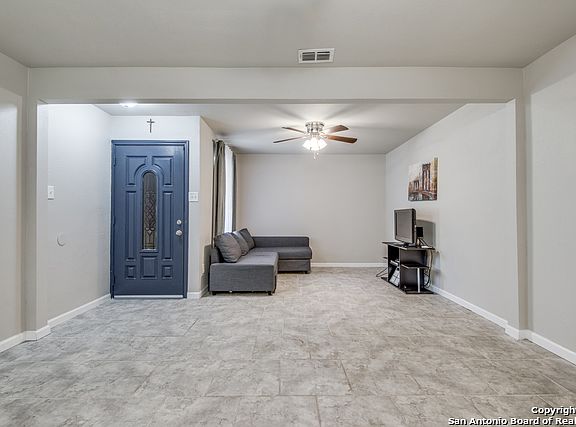 2nd image of 4707 Casa Espana St