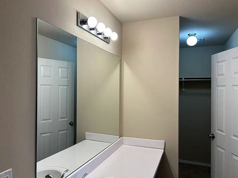 9701 High Noon Rd — Photo 3