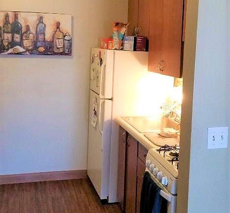 2nd image of 3332 Hennepin Ave #101