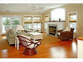 5th image of 1109 Long Beach Blvd #A
