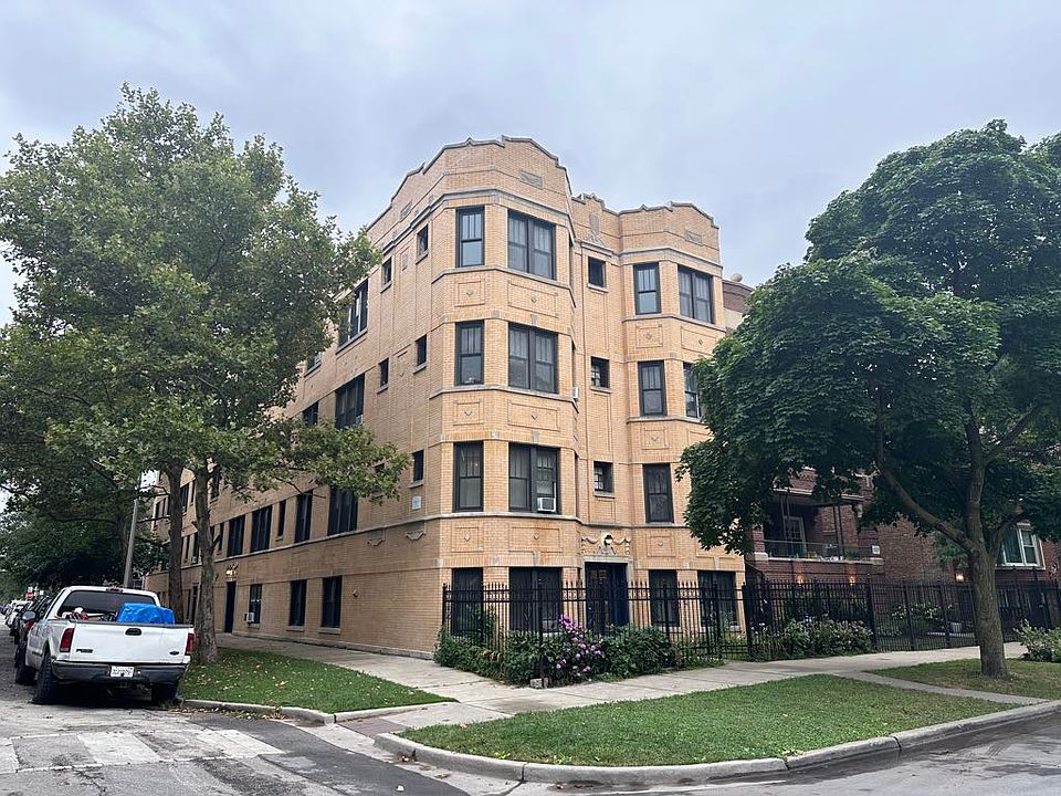 1st image of 2919 W McLean Ave APT 2