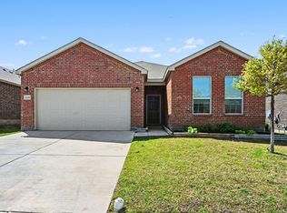 1128 Timberhurst Trl, Fort Worth, TX 76137