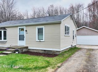 2751 E Deckerville Rd, Caro, MI 48723