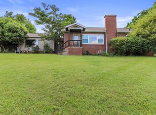 1001 Ray Ave, Maryville, TN 37803