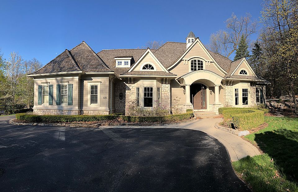 1st image of 69 Scenic Oaks Dr