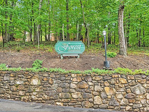 2nd image of 3362 Forest Ct #1