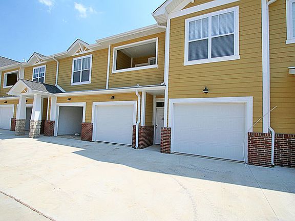 2nd image of 2022 Walden Pond Way APT 204