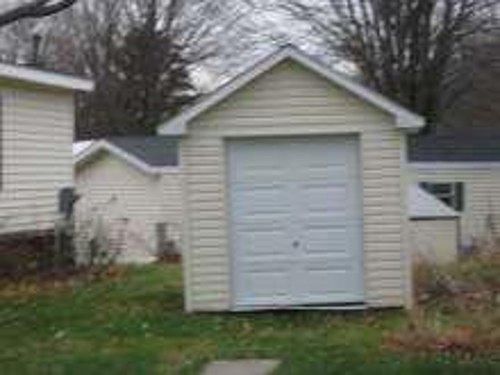 2nd image of 2575 Cleveland Ct