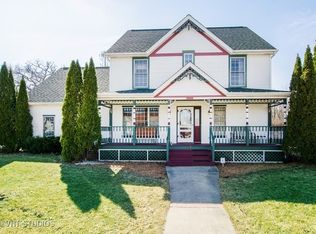 231 Redwing Dr, Woodstock, IL 60098