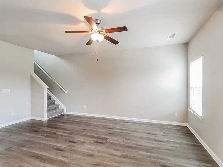 203 Fern Walk — Photo 6