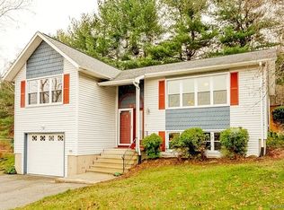 26 Mohican Ln, Bristol, CT 06010