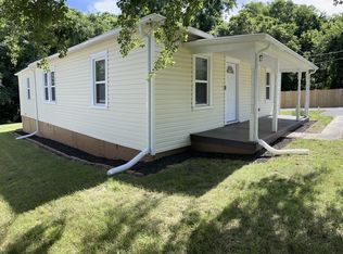 515 Graham Rd, Petersburg, VA 23805