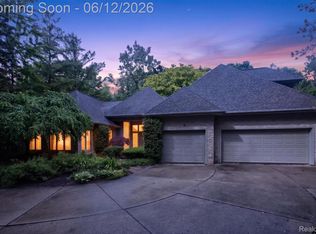 2197 S State Rd, Davison, MI 48423