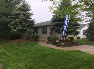 3061 Cross Creek Cir SW, Massillon, OH 44647