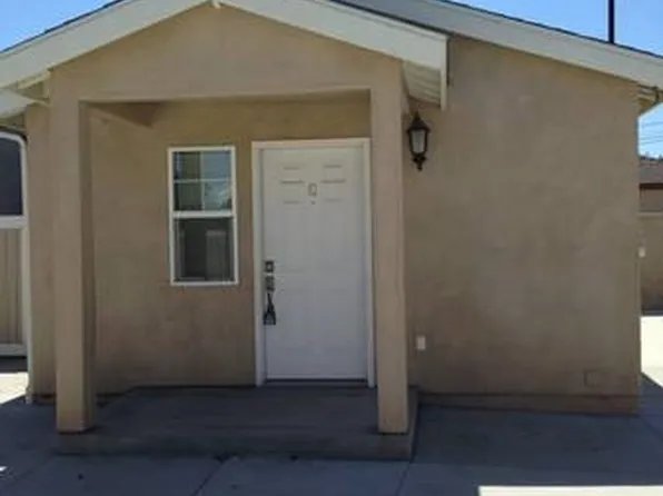 1014 E Washington Ave, Santa Ana, CA 92701
