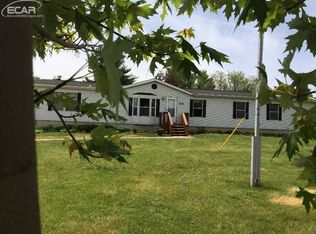 3510 E Carpenter Rd, Flint, MI 48506