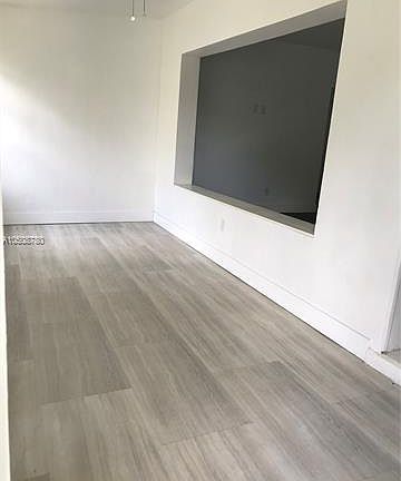 4th image of 1160 99th St APT 3