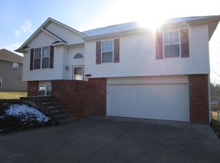 2502 Springdale Dr, Columbia, MO 65202